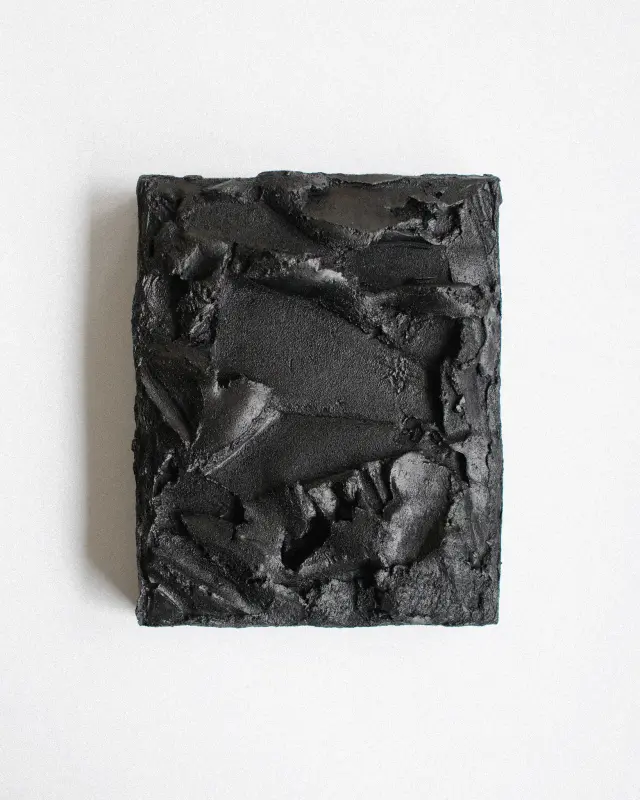 0204 ・ 2022 ・ Acrylic, glue, ink, newsprint, plaster, tape, and quartz sand on canvas