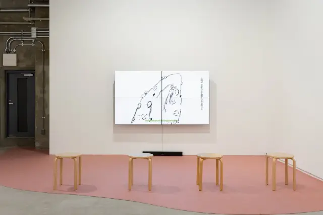 「鮭になる」展示風景、ANOMALY、2025、東京 撮影：大町晃平 / “Becoming Salmon” Installation view, ANOMALY, 2025, Tokyo Photo: Kohei Omachi