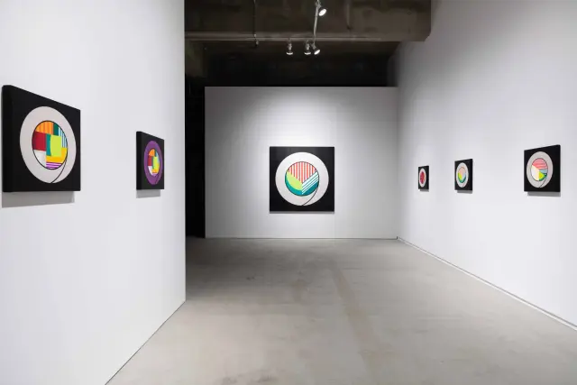 宇治野宗輝 個展 「Lost Frontier」展示風景、ANOMALY、東京、2023 撮影: 村田冬実 / Muneteru Ujino "Lost Frontier" Installation view, ANOMALY, Tokyo, 2023 Photo: Fuyumi Murata