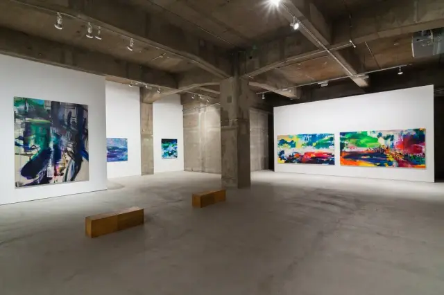 「そこに在るのは些細なこと」展示風景、ANOMALY、東京、2019 / 撮影：金川晋吾