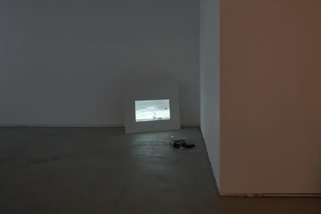 「不在大地」展示風景、ANOMALY、東京、2019年 撮影：三嶋一路