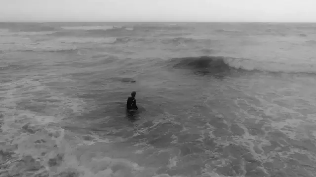 《波を止めている夢》(2017) シングルチャンネル・ビデオ、16min 15sec