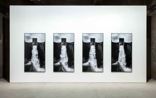 「発光する場」展示風景、ANOMALY、東京、2023 撮影：山本糾