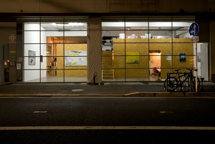 Installation view, Yoko Tsumura, 9.13 – 10.4.2008,  Aoyama | Meguro / Tokyo