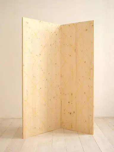 "untitled" wood, paint, 80 x 60 x 160 cm, 2008
