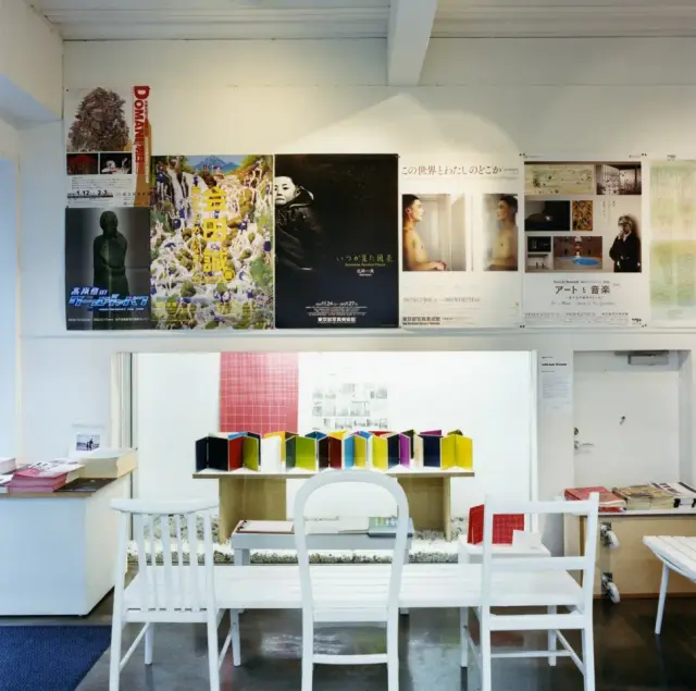 "20 books" Installation view at NADiff window gallery, 2012