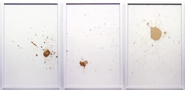 ©Satoru AOYAMA + Ruriko MURAYAMA "Coffee Stain (Collaborative Version 2)"2007