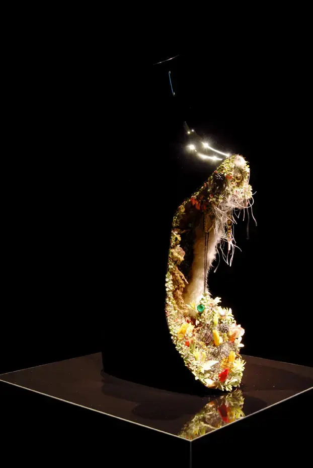"Take me with you, LOEWE 160 years Anniversary INTERNATIONAL EXHIBITION" 2006