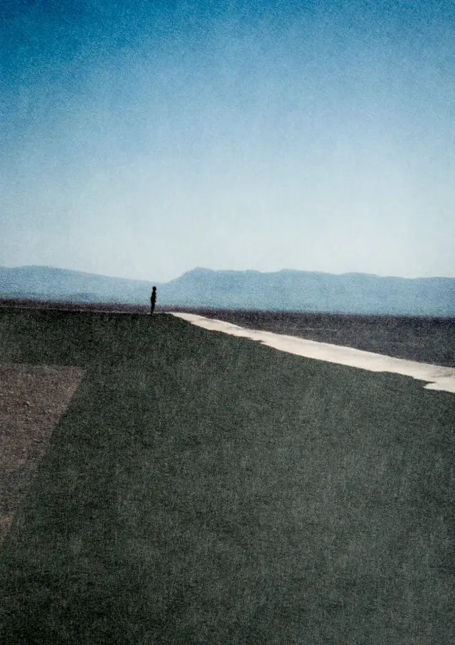I and Thou ・ 2016 ・ archival pigment print on cotton paper - Editions of 12