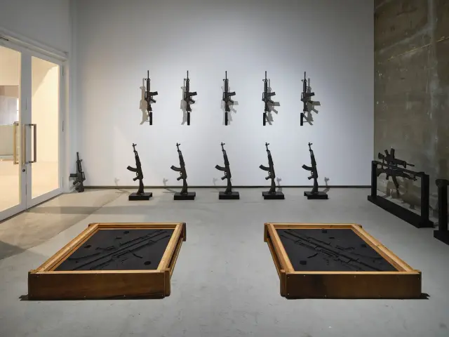 榎忠「RPM-1200」展示風景、ANOMALY、東京、2020 撮影: 三嶋一路