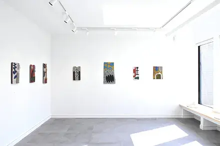 山﨑香文子展 板絵とバナナの紙の絵