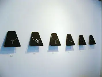 中里 弓 展