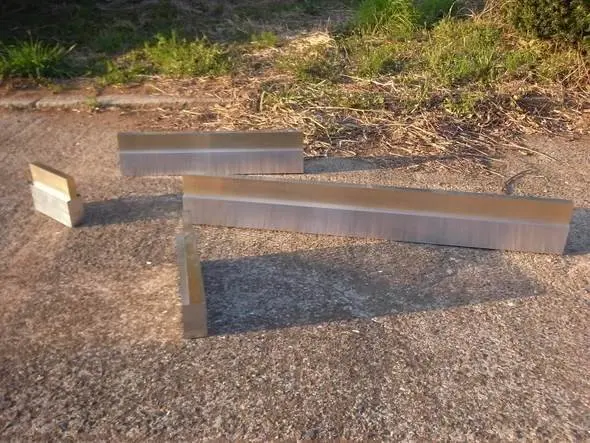 WALL